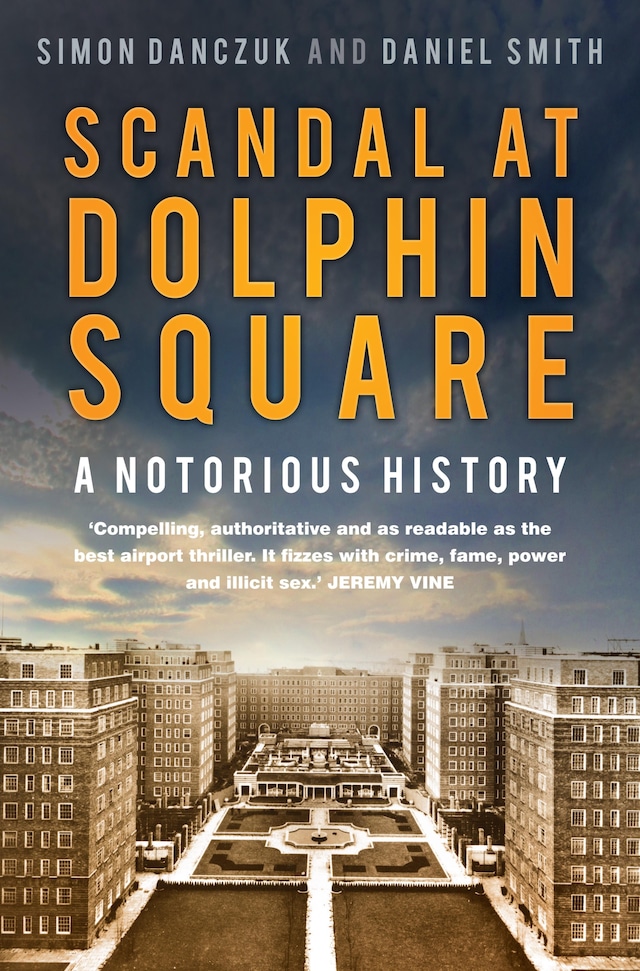 Portada de libro para Scandal at Dolphin Square