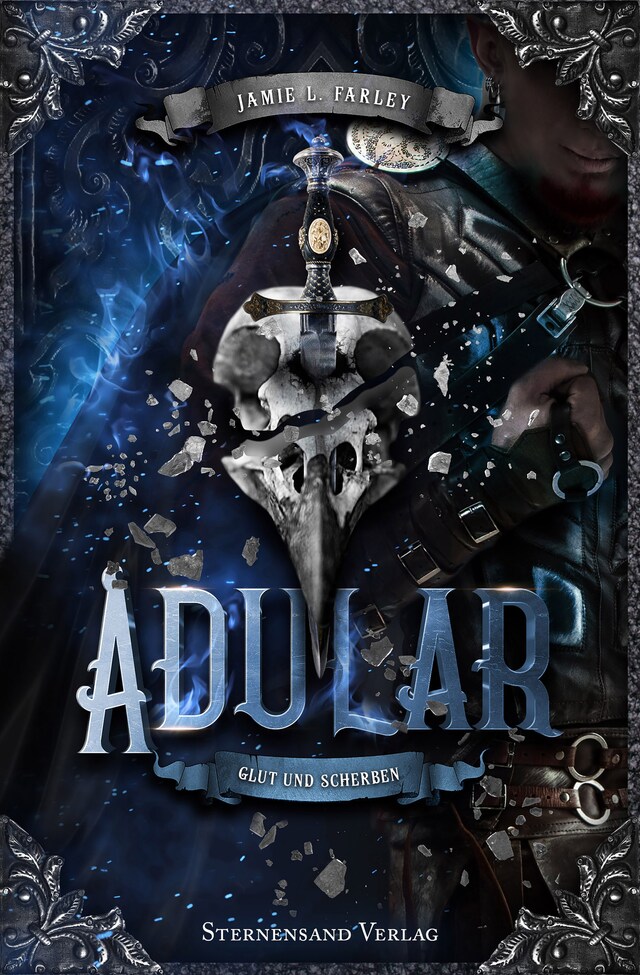 Adular (Band 3): Glut und Scherben Boekomslag van Adular (Band 3): Glut und Scherben