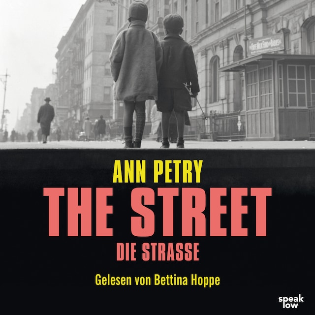 Book cover for The Street – Die Straße
