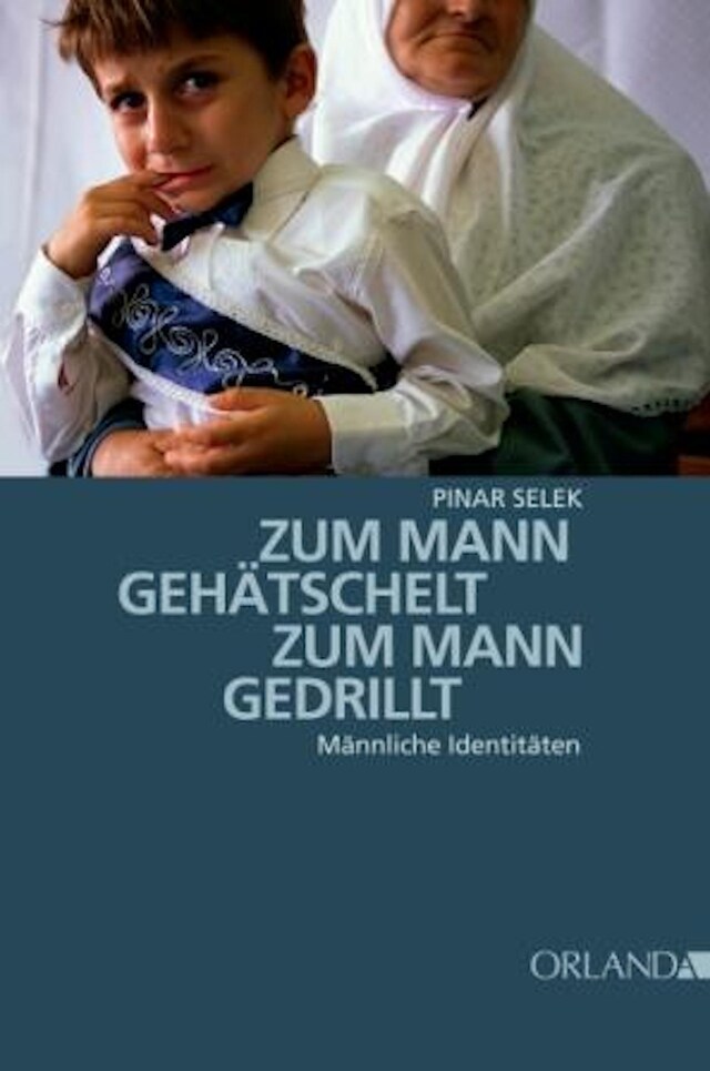 Book cover for Zum Mann gehätschelt. Zum Mann gedrillt.