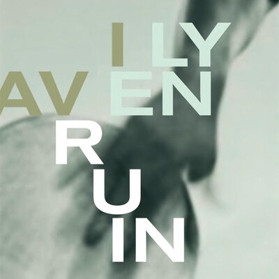 I ly av en ruin