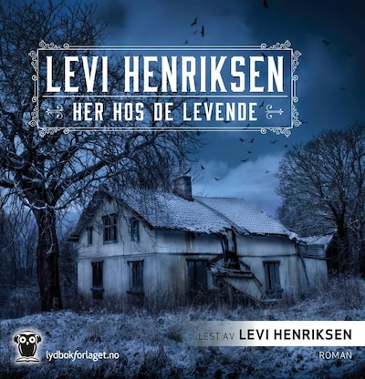 Her hos de levende