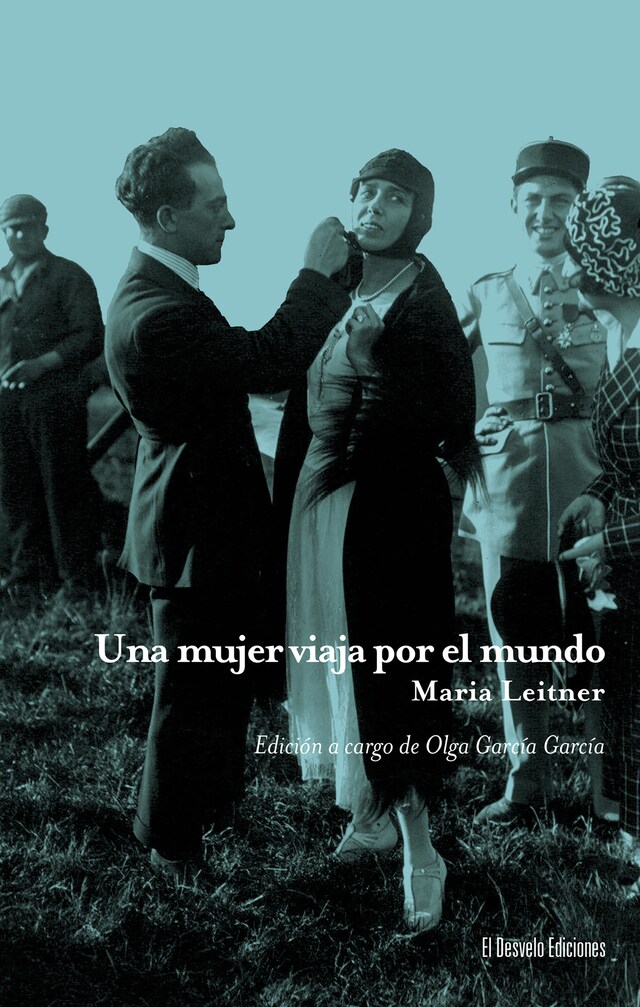 Book cover for Una mujer viaja por el mundo