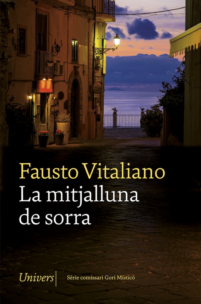 Book cover for La mitjalluna de sorra