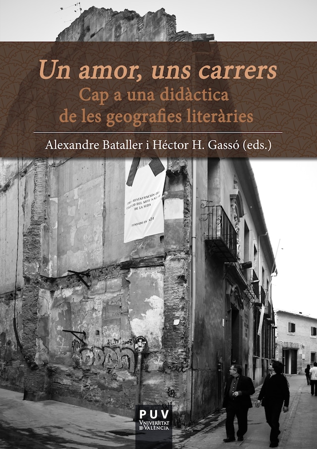 Book cover for Un amor, uns carrers