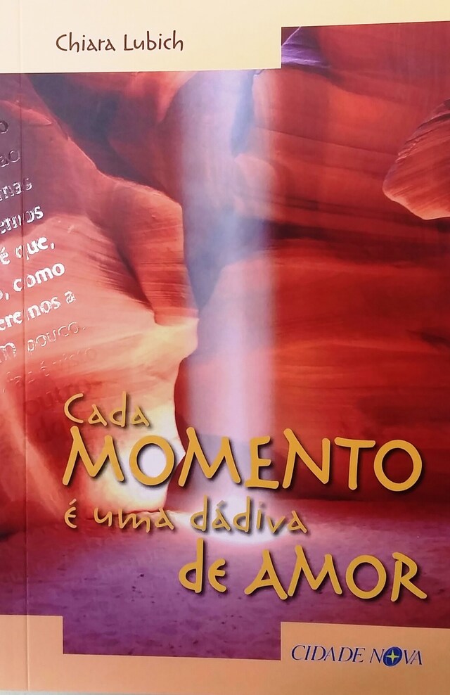 Couverture de livre pour Cada momento é uma dádiva