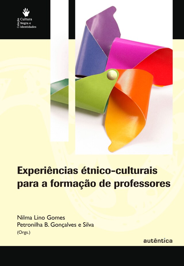 Boekomslag van Experiências étnico-culturais para a formação de professores