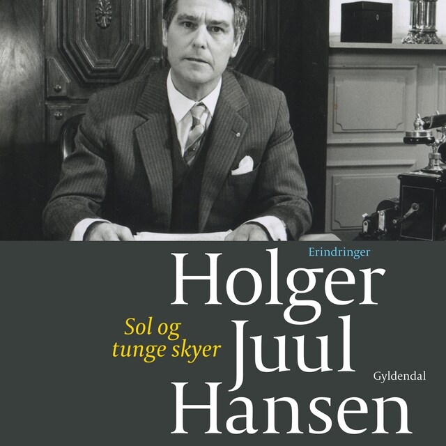 Book cover for Sol og tunge skyer