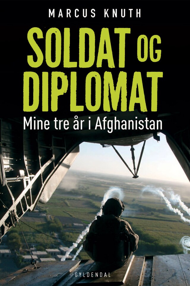 Okładka książki dla Soldat og diplomat