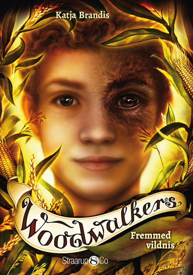 Book cover for Woodwalkers 4 - Fremmed vildnis