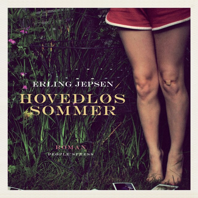 Book cover for Hovedløs sommer
