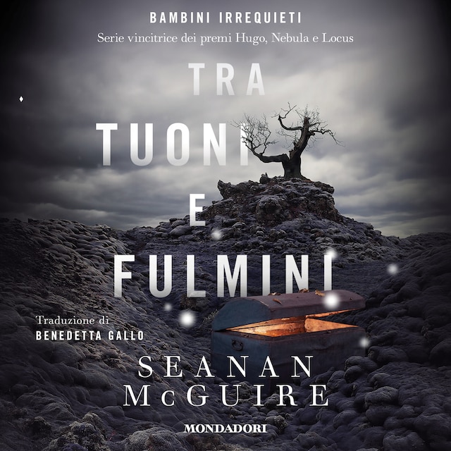 Book cover for Tra tuoni e fulmini