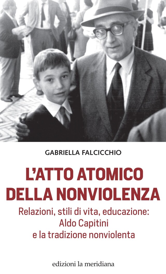 Copertina del libro per L'atto atomico della nonviolenza