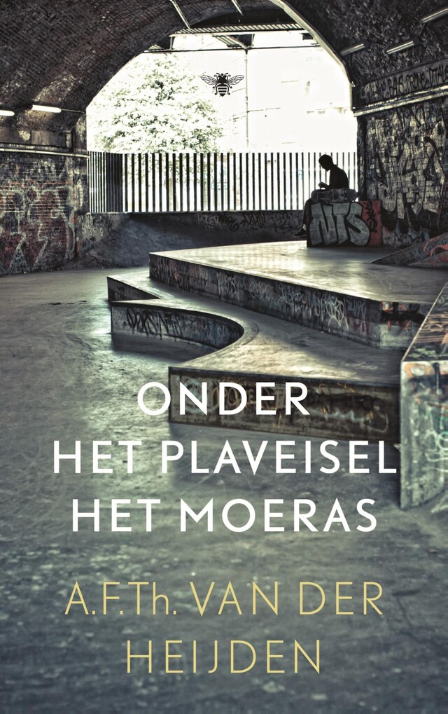 Bokomslag for Onder het plaveisel het moeras