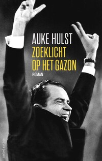 Zoeklicht op het gazon