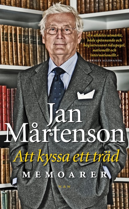 Att kyssa ett träd bookCoverFor