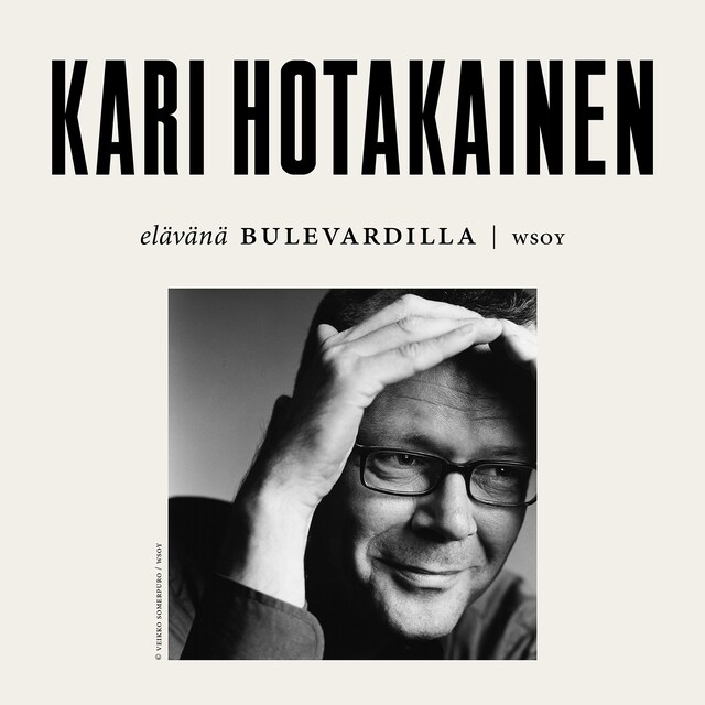 Book cover for Elävänä Bulevardilla - Kari Hotakainen