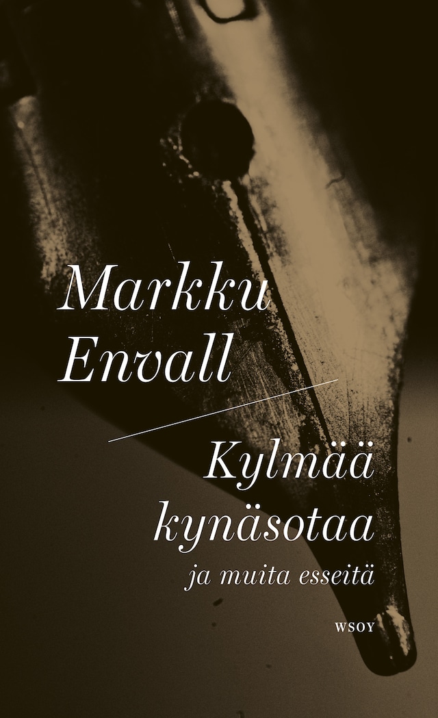 Buchcover für Kylmää kynäsotaa ja muita esseitä