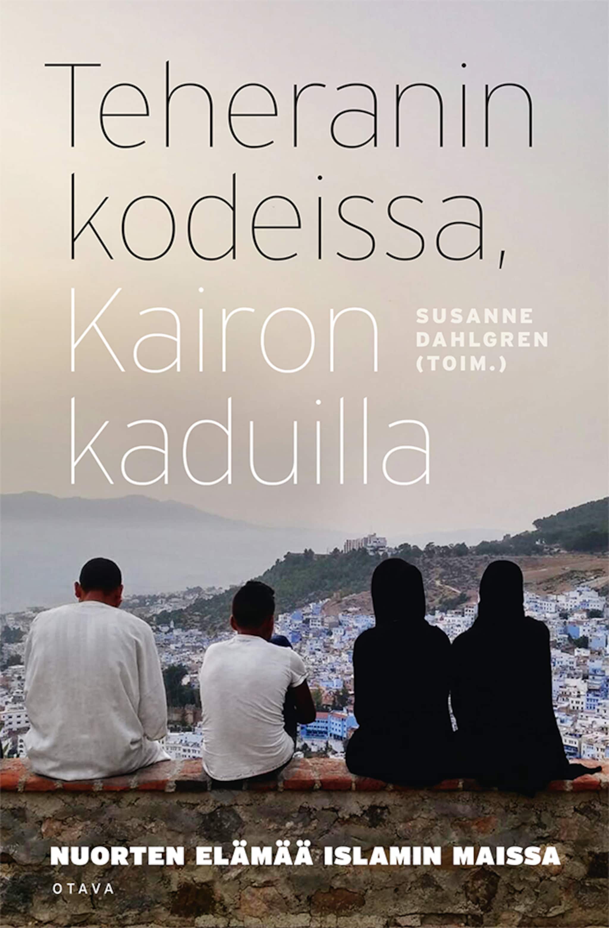 Teheranin kodeissa, Kairon kaduilla