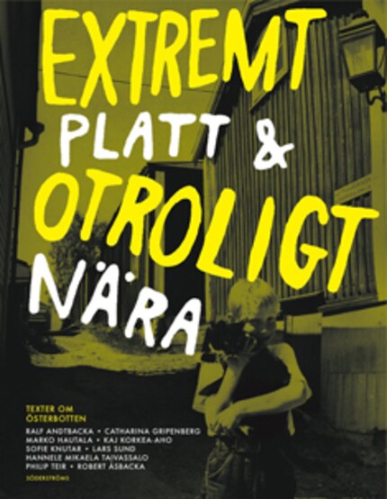 Extremt platt och otroligt nära bookCoverFor