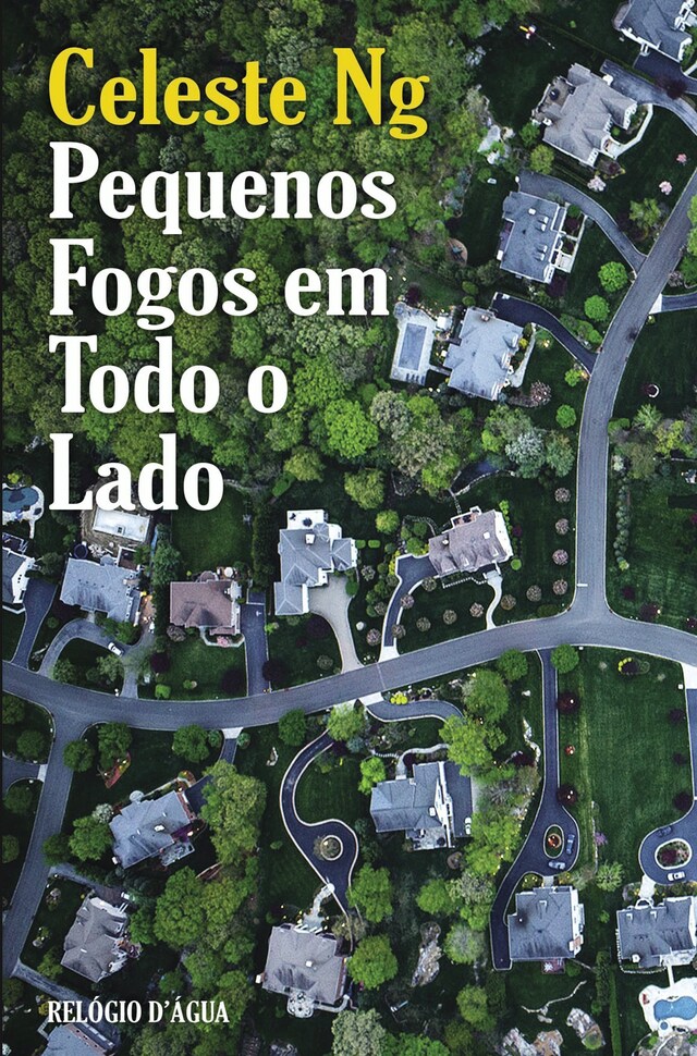 Book cover for Pequenos Fogos em Todo o Lado