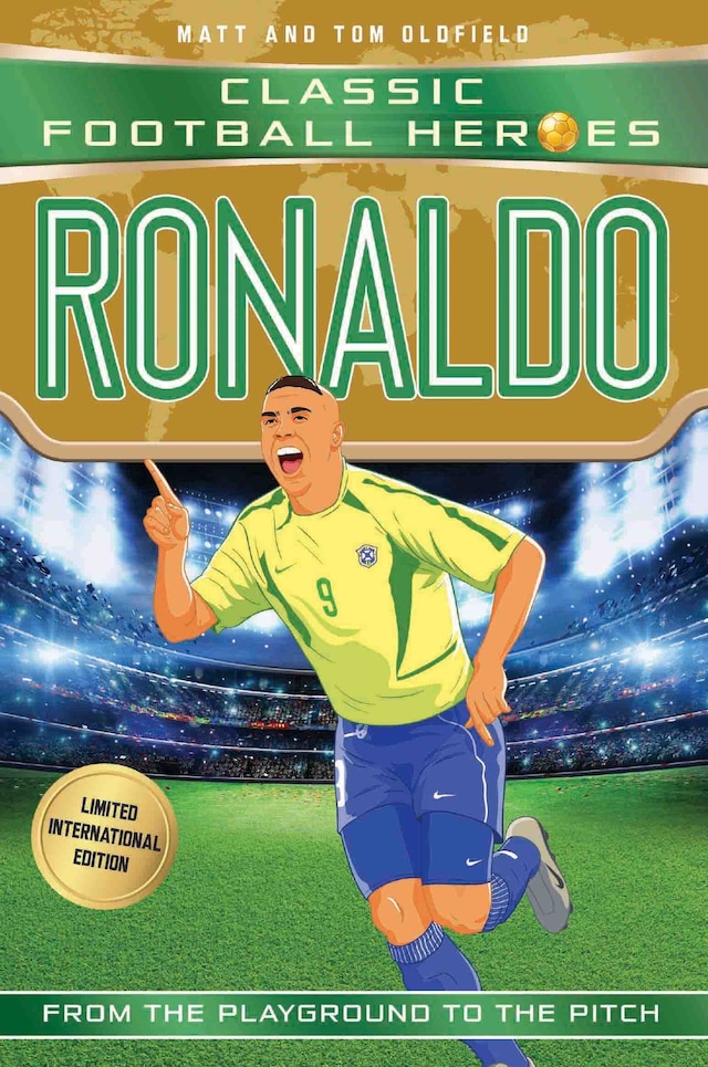 Book cover for Classic Football Heroes: Ronaldo (Goal Machines 3)